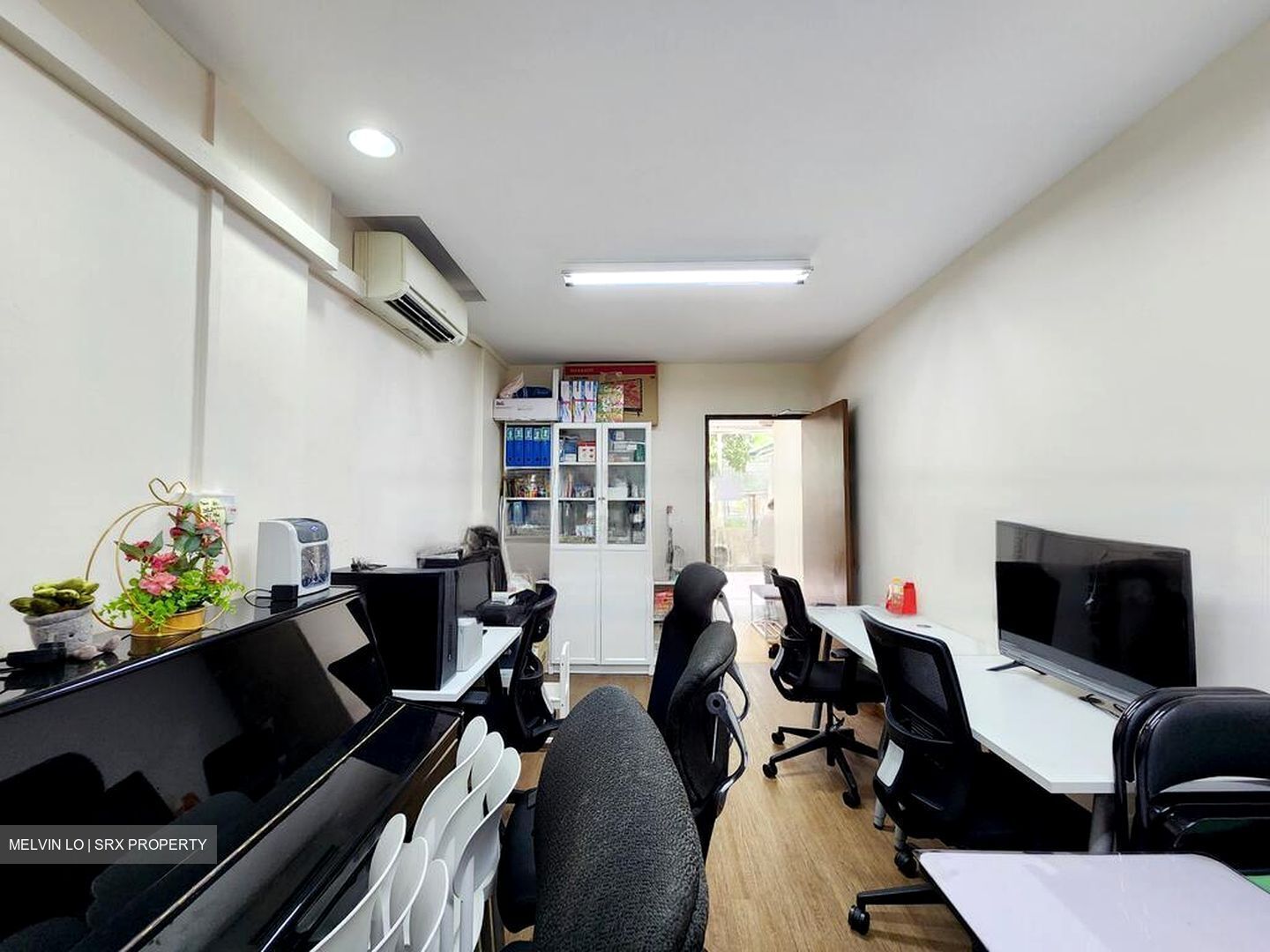 Ghim Moh Road (D10), Shop House #615076841